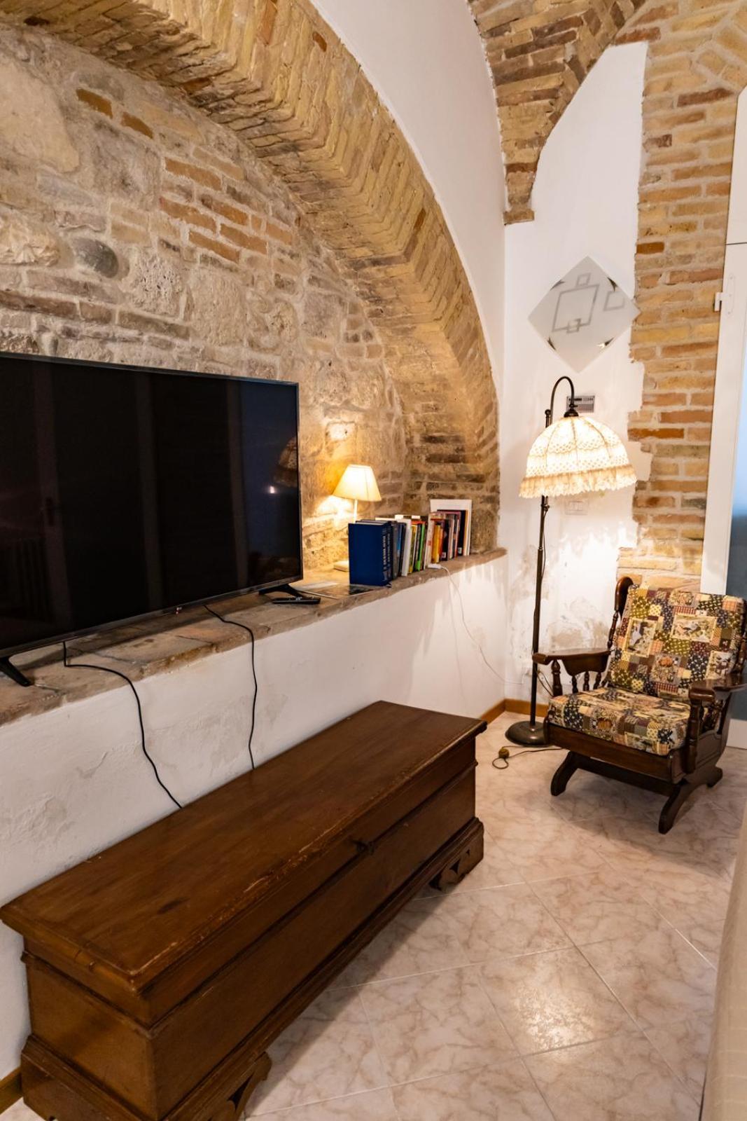 Appartamento La Rua Ascoli Piceno Esterno foto